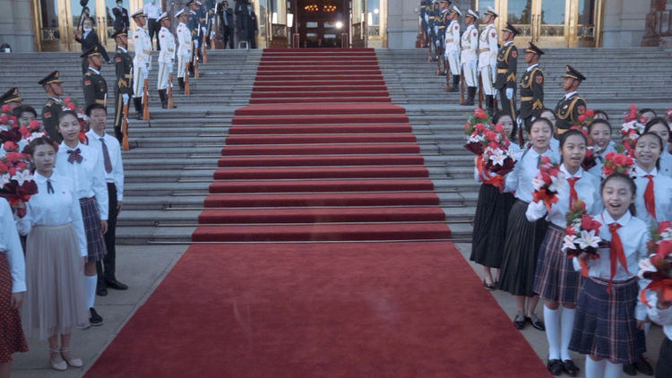 時(shí)政微紀(jì)錄 | 致敬!以國(guó)家之名