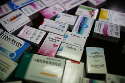 現(xiàn)場查獲的疫苗。